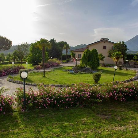 Villa Giulia Avezzano Ngoại thất bức ảnh
